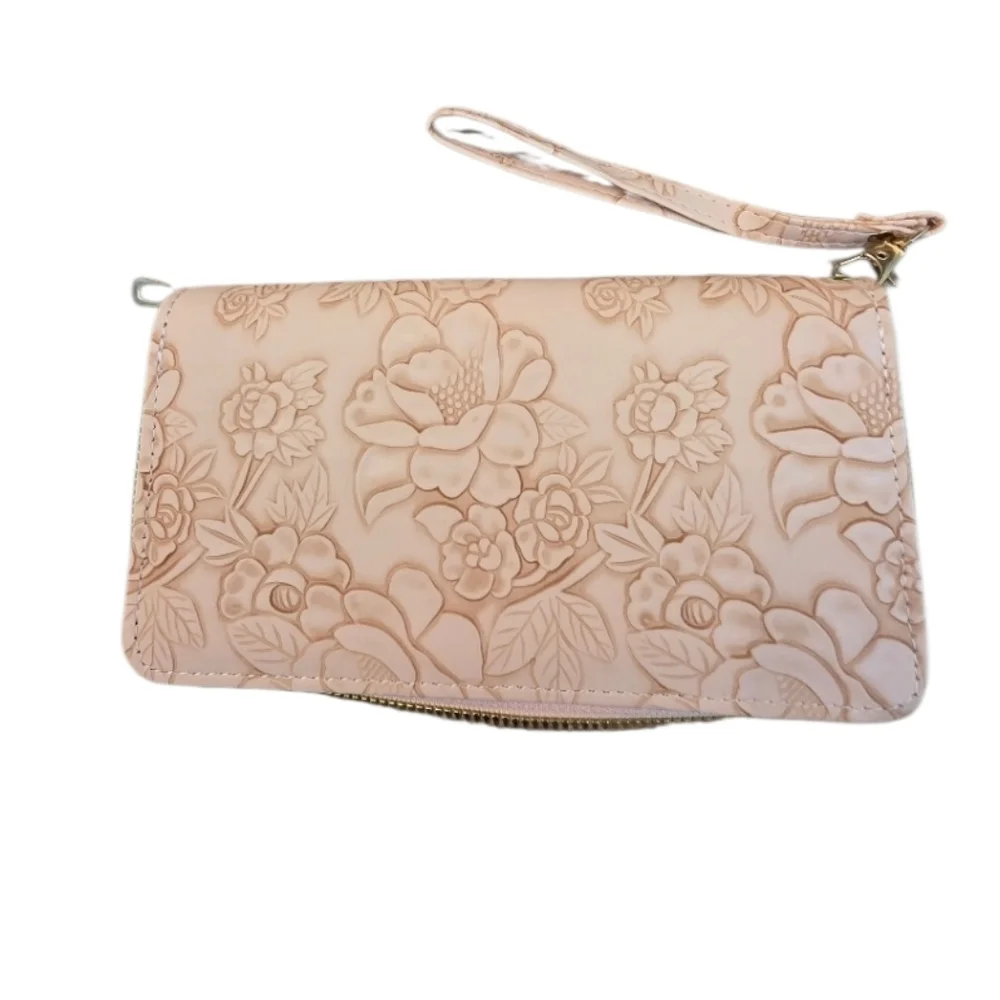 WisePoint Floral Embossed Wristlet Wallet Polyurethane Leather New